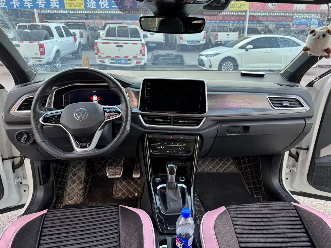 VOLKSWAGEN T ROC EXPLORING SONGS