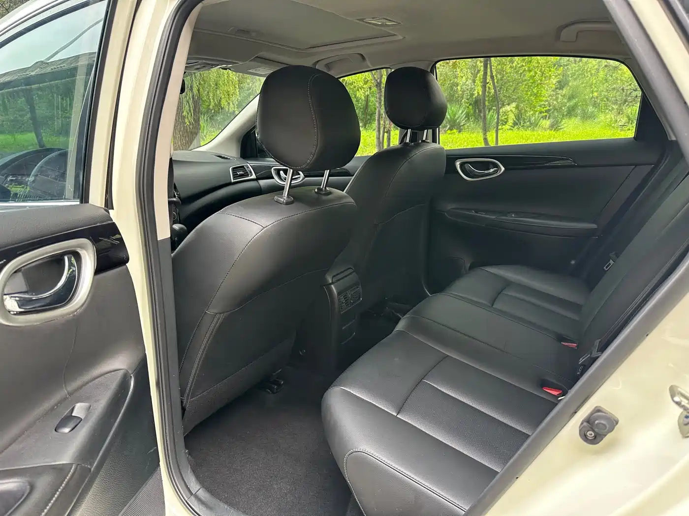 Фото 7 - Nissan Sylphy