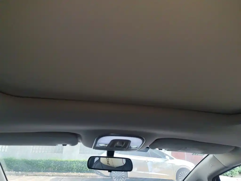 BYD Song MAX 2018 1.5T Auto Smart Connected Elite 6-Seater фото 9