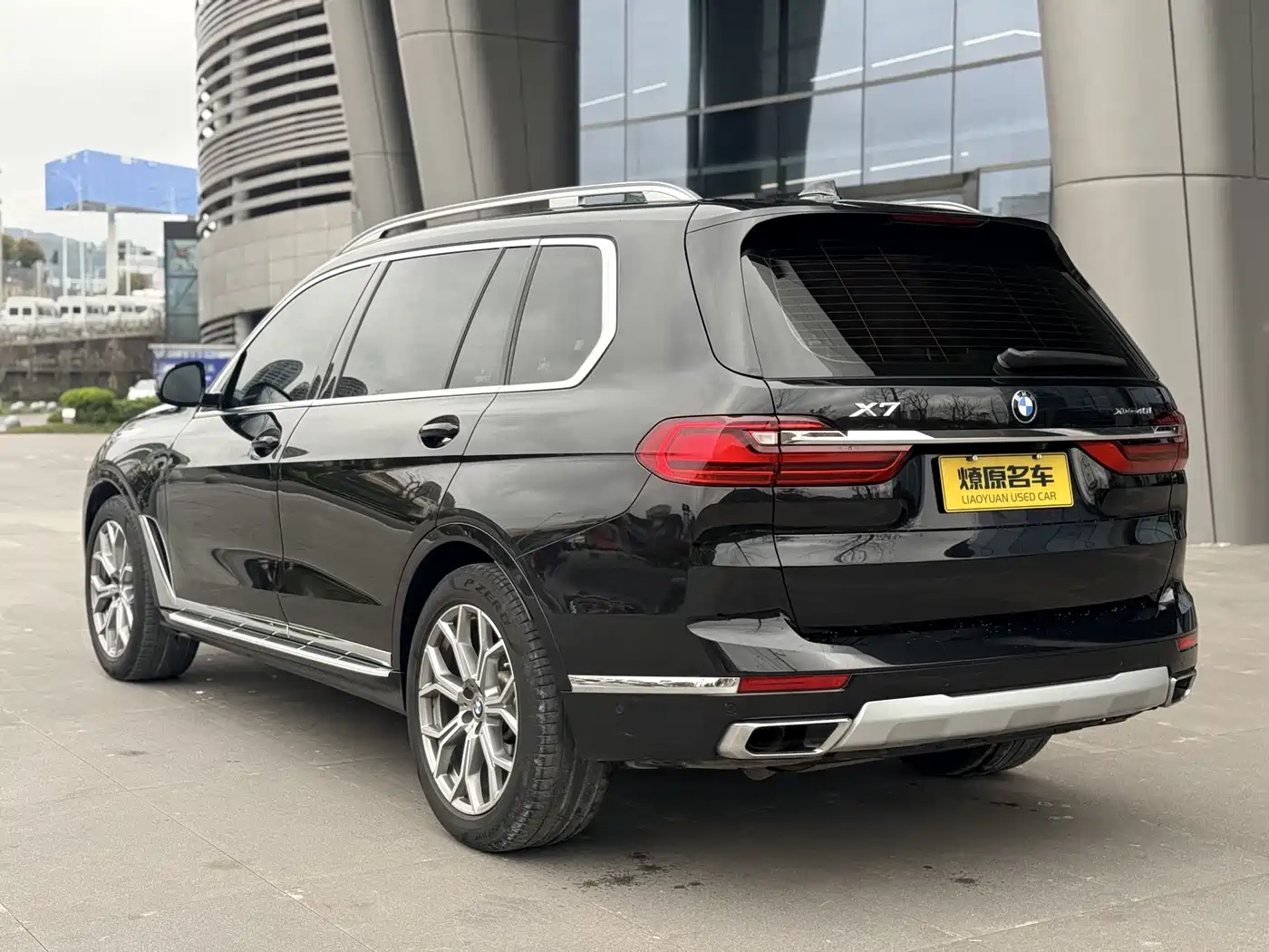 BMW X7 2021 xDrive40i Leading Luxury Package фото 5