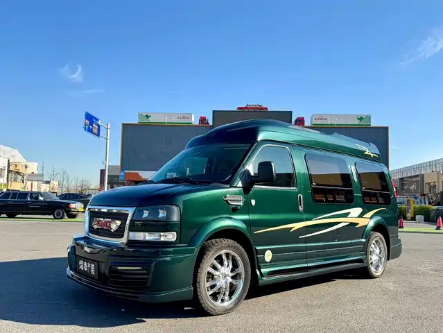 GMC Savana 2020