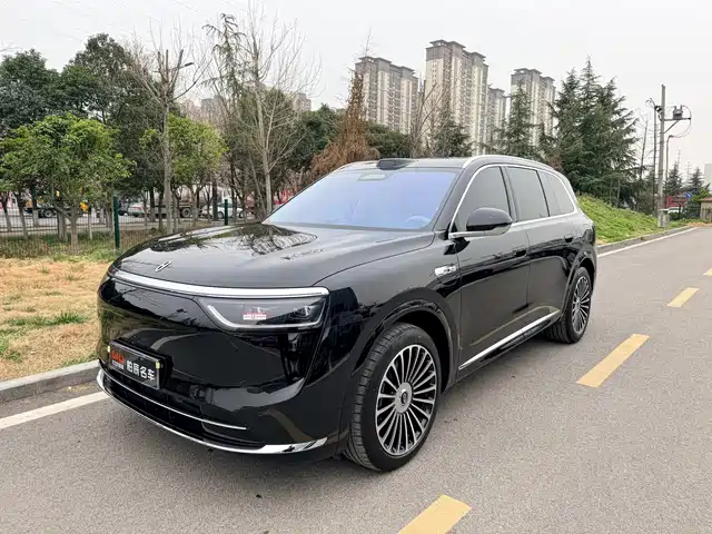 AITO ASK THE WORLD M8