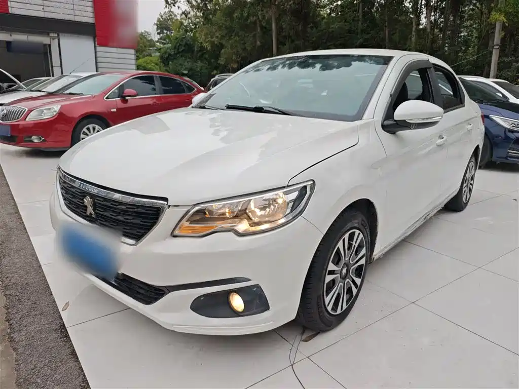 Peugeot 301 2018 1.6L Manual Comfort Edition