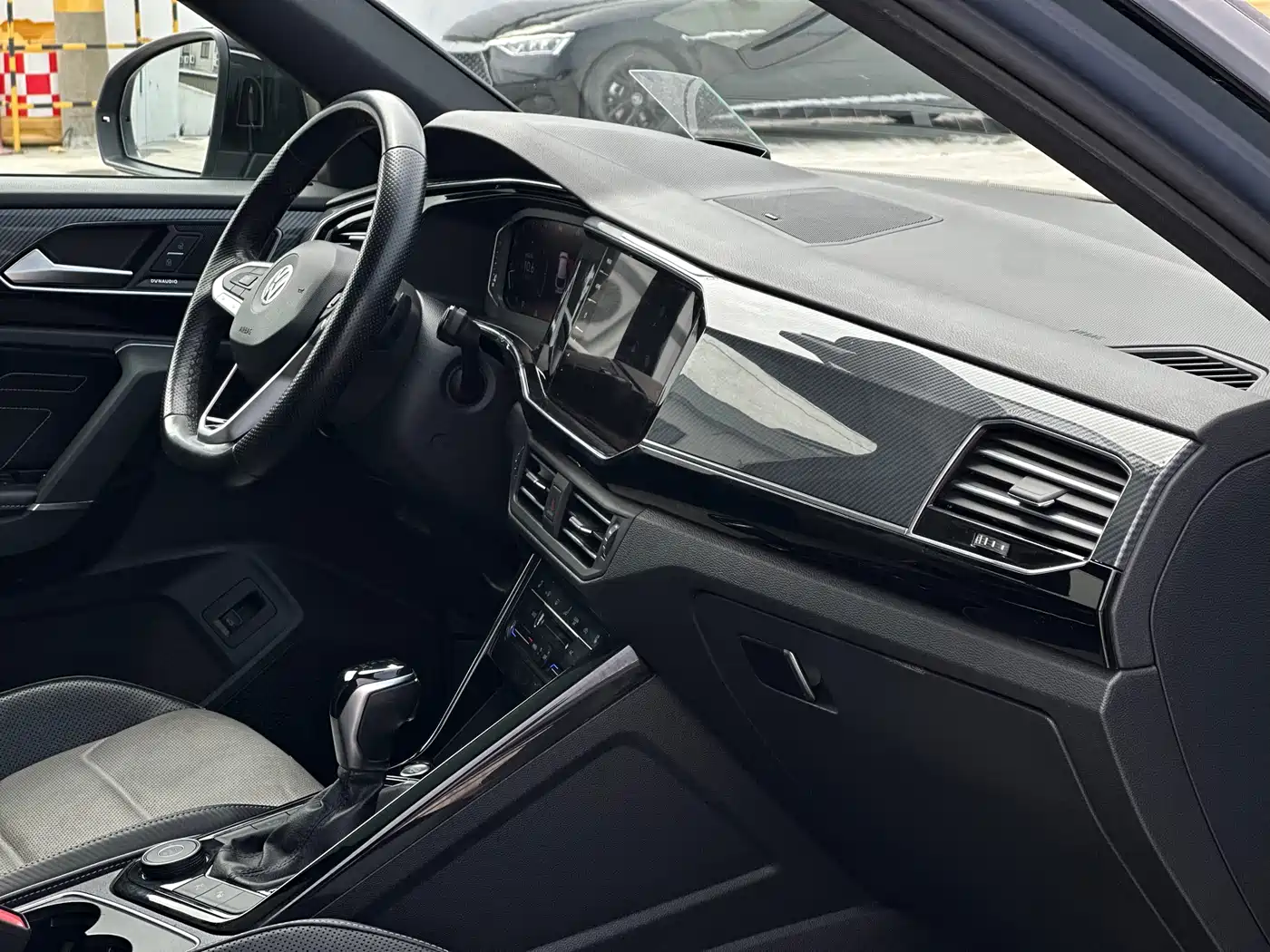 Volkswagen Tayron X 2020 380TSI 4WD Premium Smart Connect фото 11
