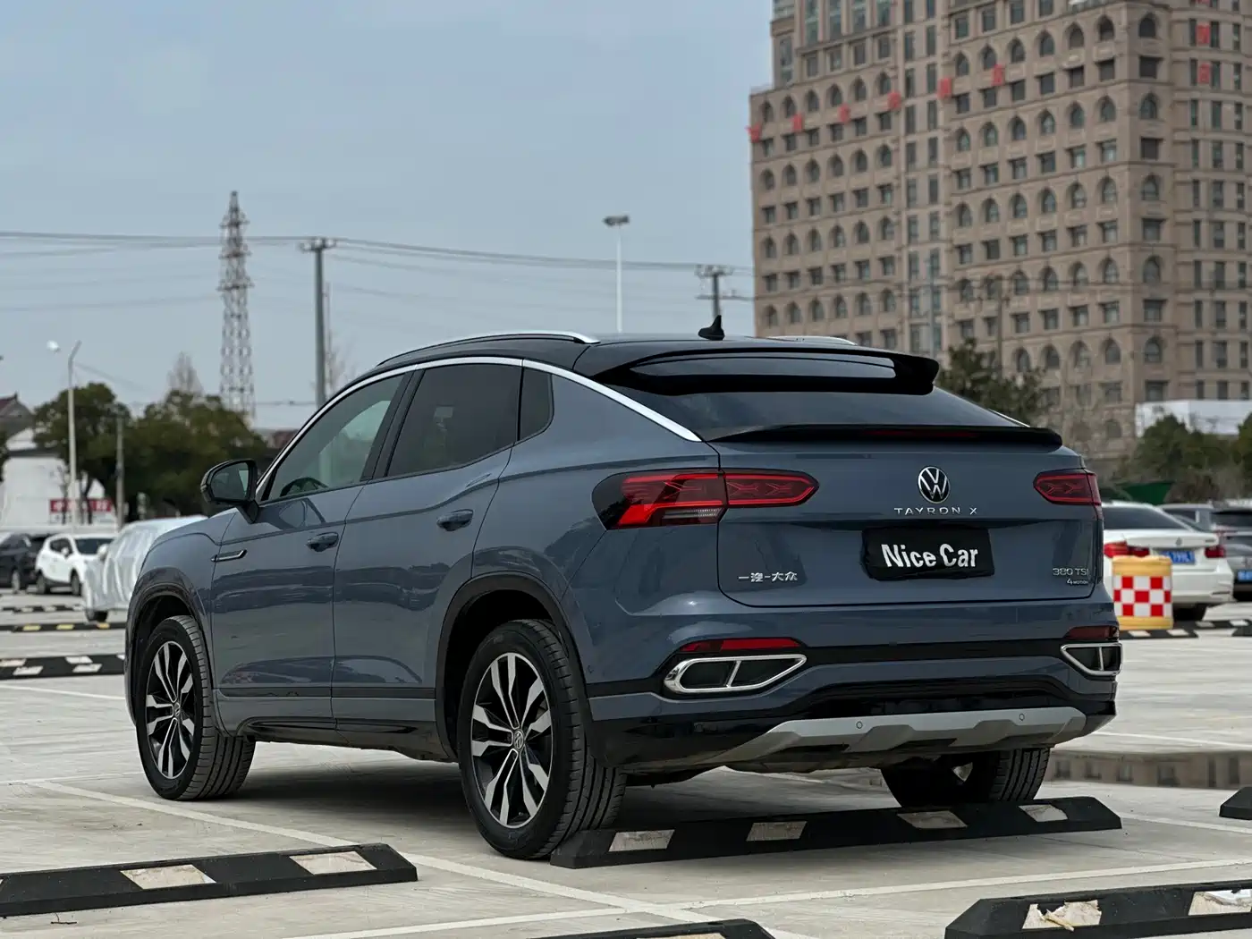 Volkswagen Tayron X 2020 380TSI 4WD Premium Smart Connect фото 24