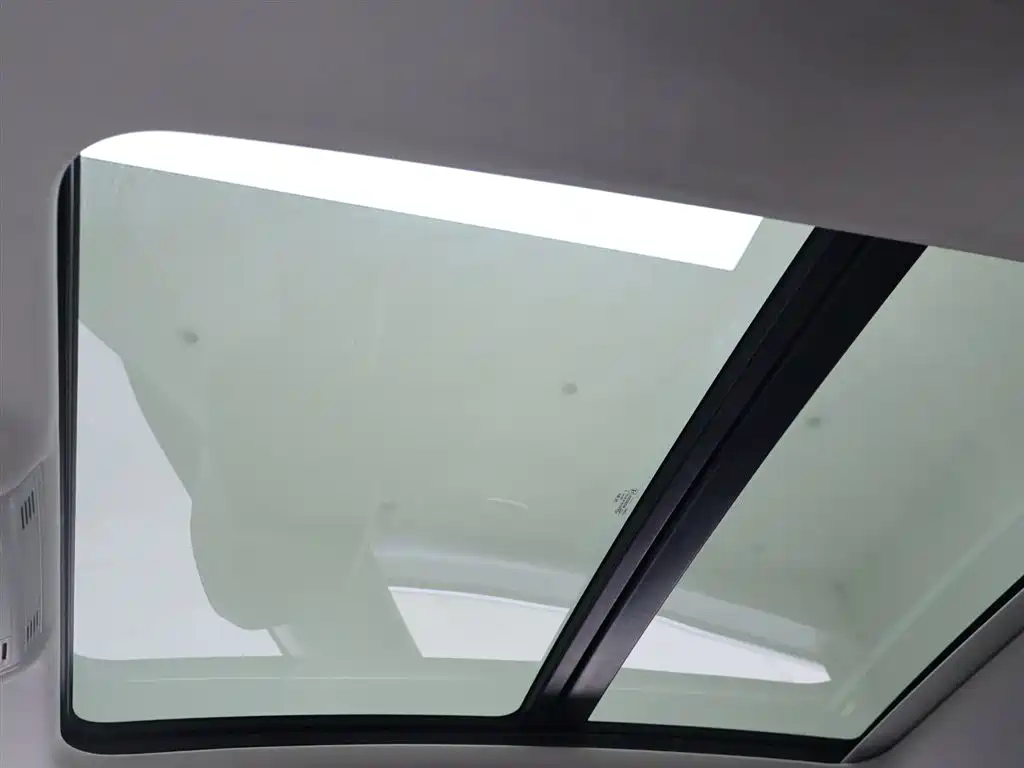 Volkswagen Magotan 2023 Model 2 Million Commemorative Edition 330TSI DSG Luxury фото 22
