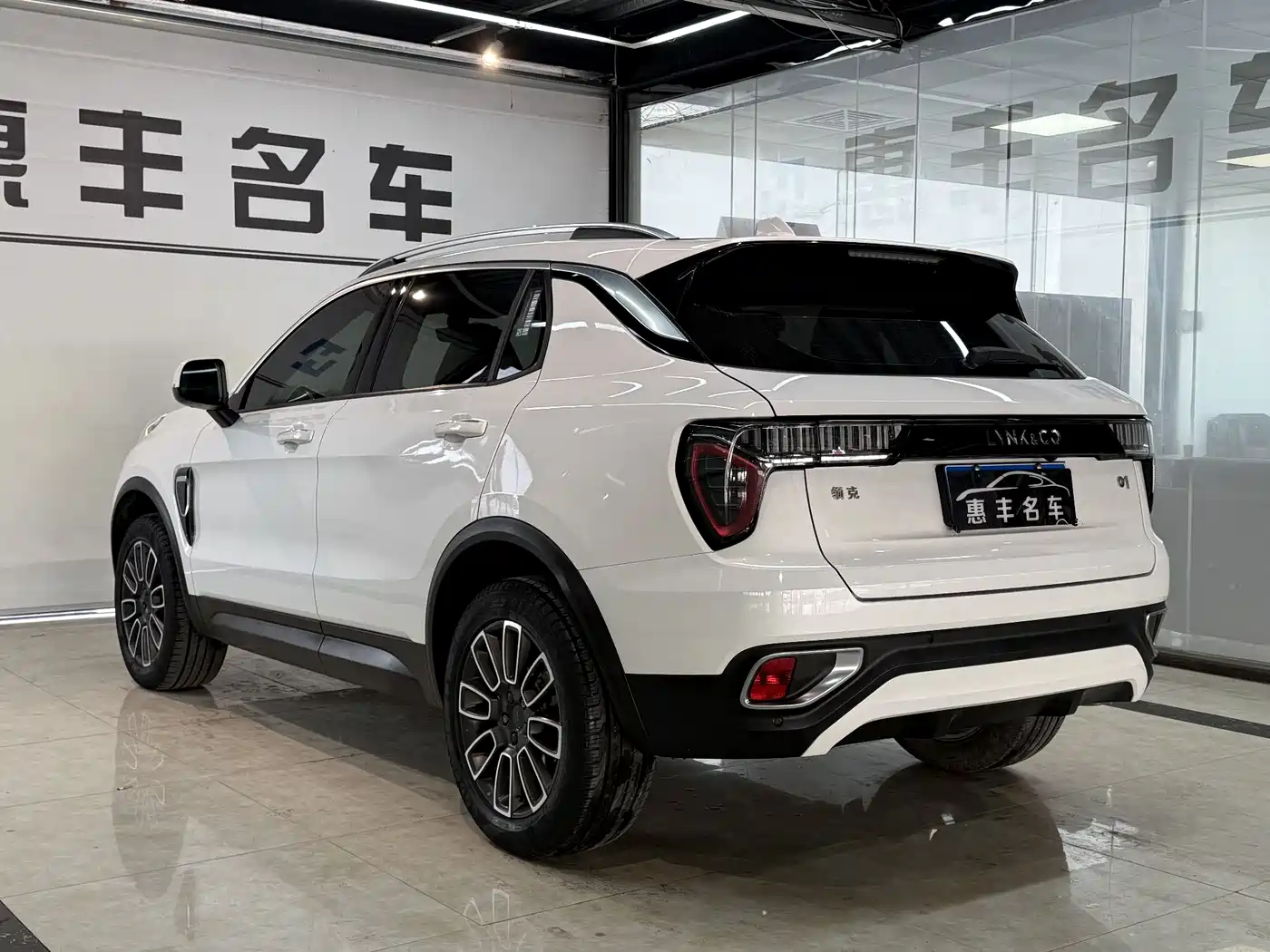 Lynk & Co 01 2020 2.0T 2WD Pure Pro Version (China VI) фото 9