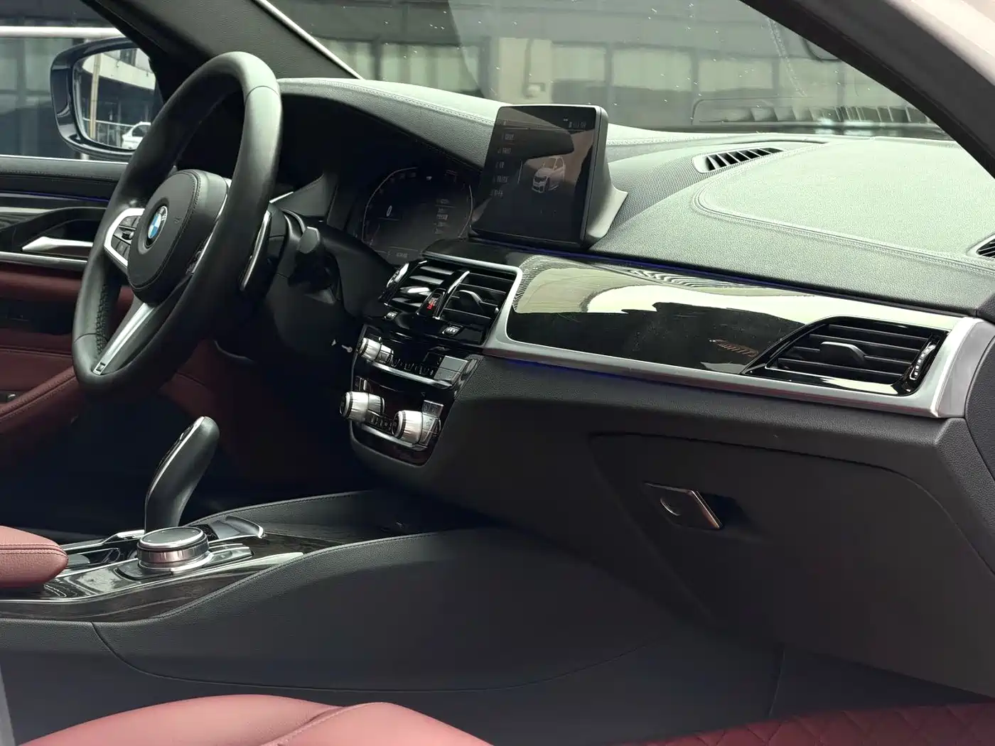 BMW 5 Series 2020 530Li Leading M Sport Package фото 4