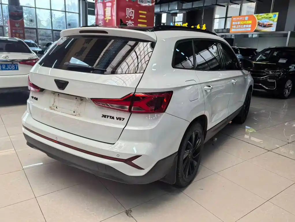 Фото 5 - Jetta VS7