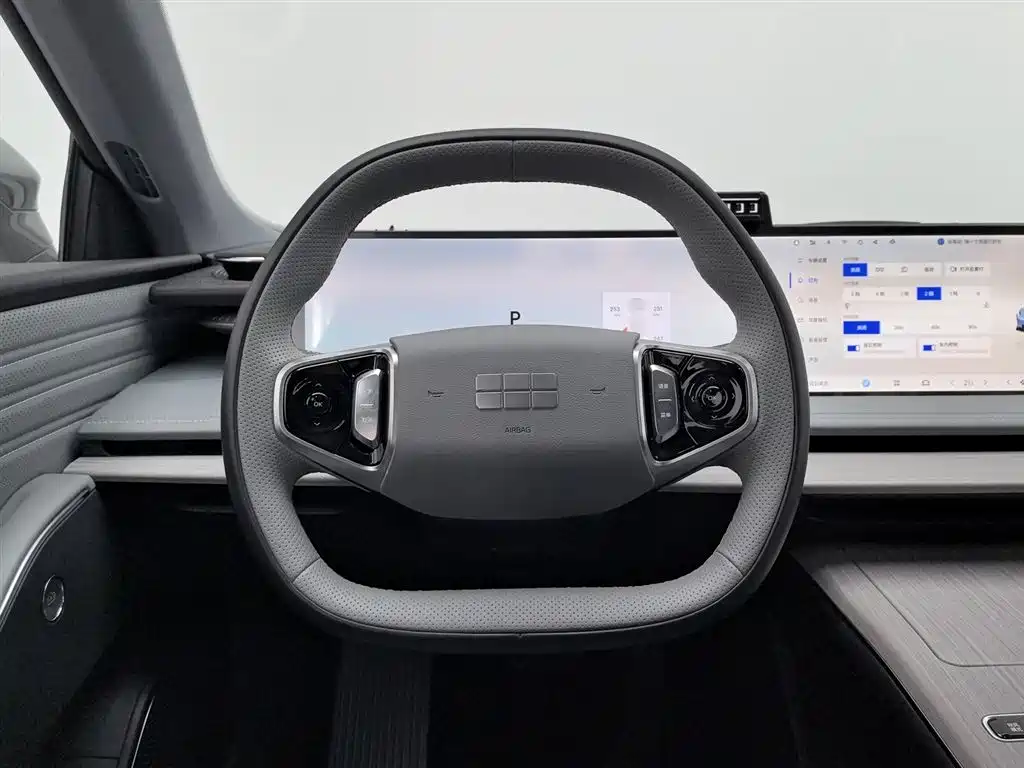 GEELY GALAXY GALAXY E8