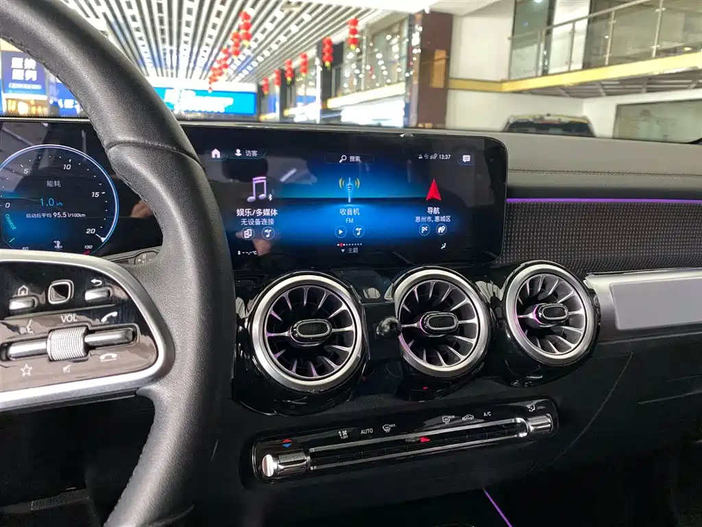 Mercedes-Benz GLB 2021 GLB 200 Dynamic фото 9