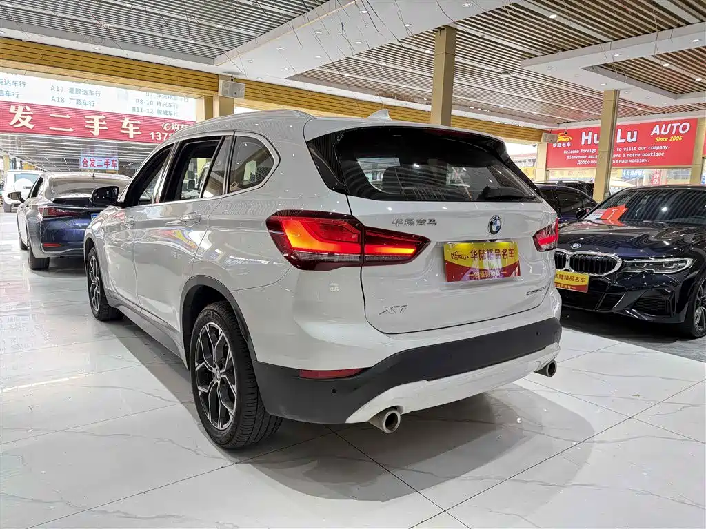 BMW X1 2022 sDrive25Li Leading фото 4