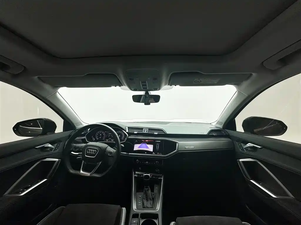 Audi Q3 2023 35 TFSI Fashion Dynamic (1.4T) фото 10