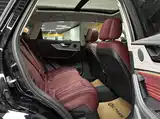 صورة 12 - Hongqi HS5