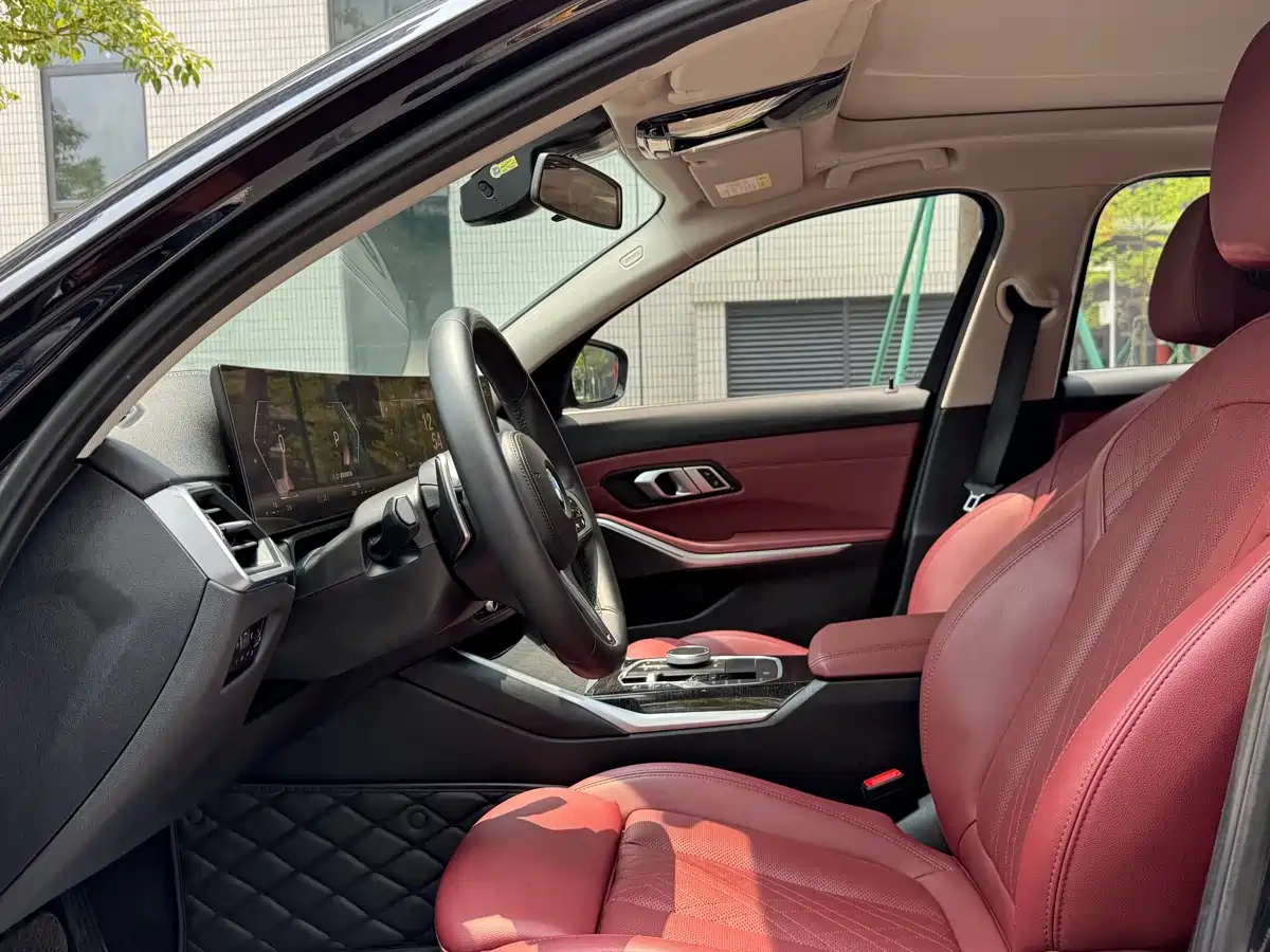 BMW 3 Series 2023 325Li M Sport Package фото 5