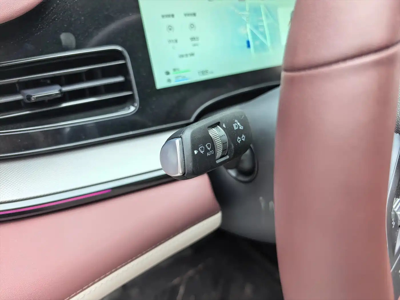 BYD Seal 07 DM-i 2026 DM-i 1.5T 230km Flagship фото 10