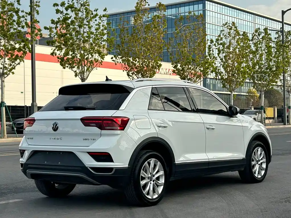 Volkswagen T-Roc, миниатюра 4