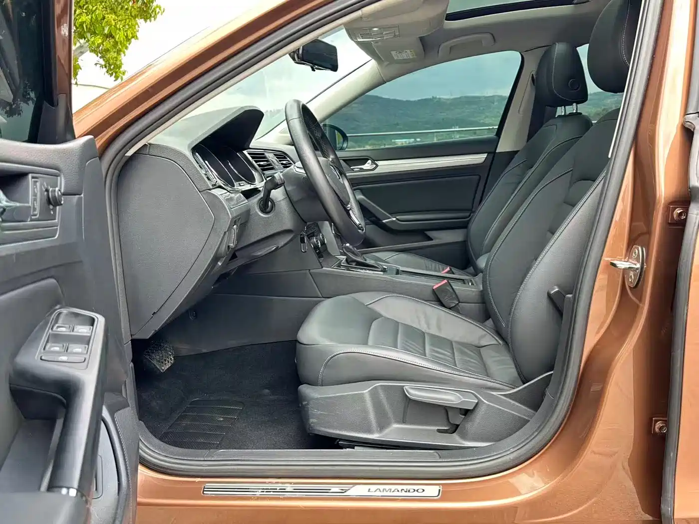 Volkswagen Lamando 2015 280TSI DSG Comfort фото 4
