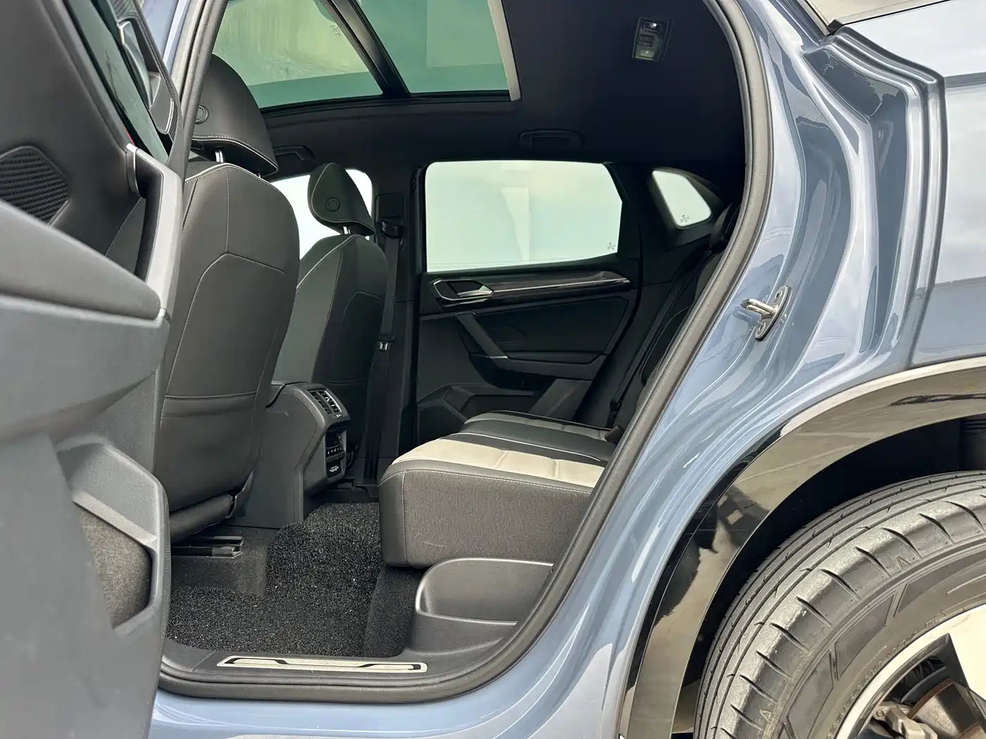 Volkswagen Tayron X 2020 380TSI 4WD Premium Smart Connect фото 22