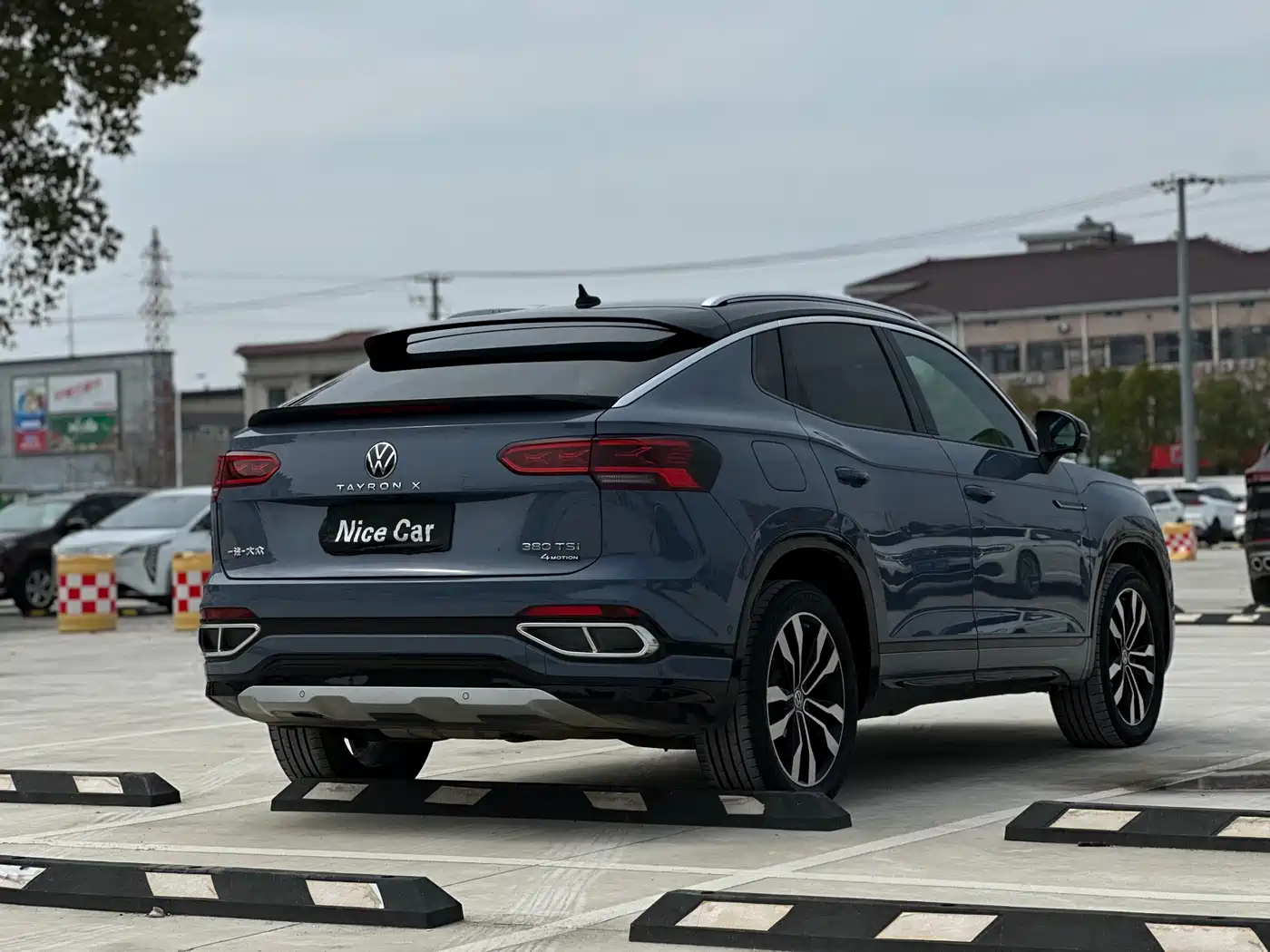 Volkswagen Tayron X 2020 380TSI 4WD Premium Smart Connect фото 26