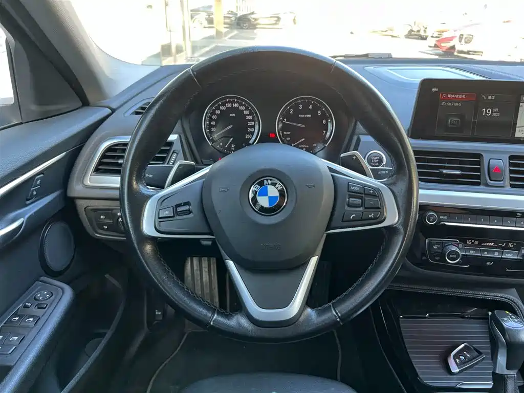 BMW 1 Series 2018 120i Design Package фото 12