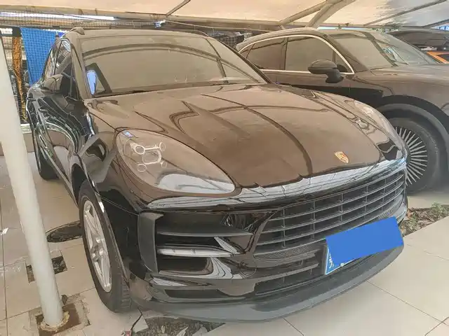 Porsche Macan 2020