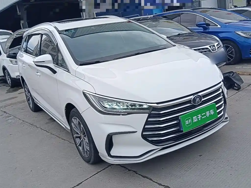 BYD Song MAX 2021 Upgrade 1.5T Automatic Luxury Edition 7-Seater фото 4