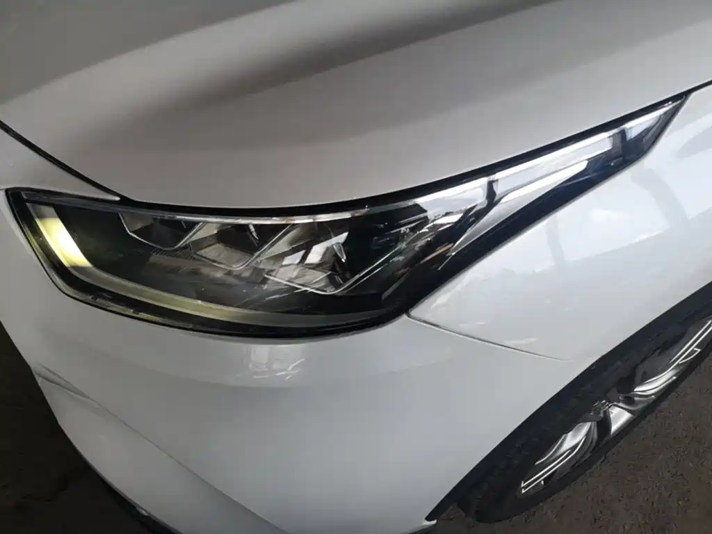 Photo 18 - Toyota Highlander