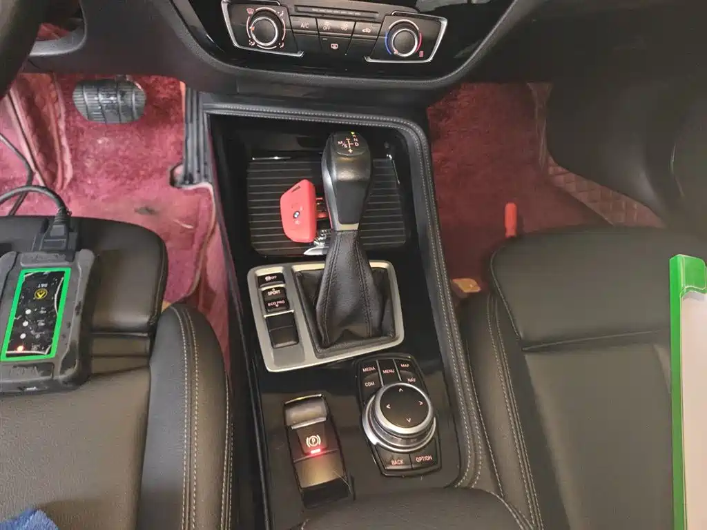 BMW 1 Series 2019 118i M Sport Package фото 10