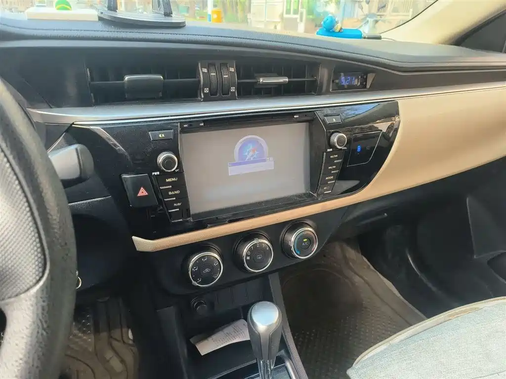 Toyota Levin 2016 1.6G CVT Elite Edition фото 6