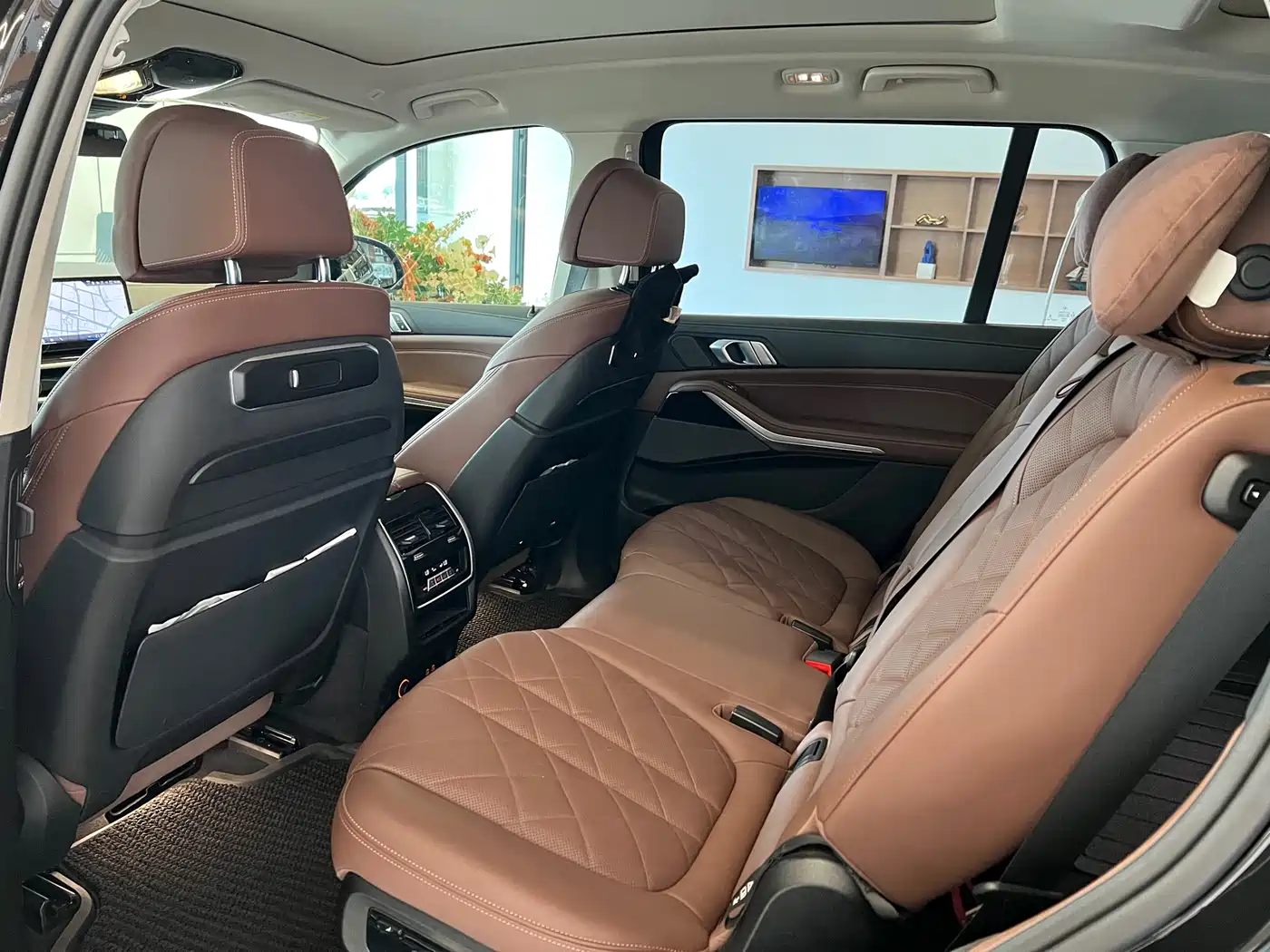 BMW X7 2023 xDrive40i Leading Luxury Package фото 10