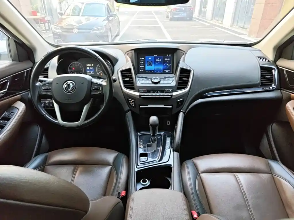 Dongfeng Aeolus Dongfeng Fengshen AX7 2018 2018 Classic 1.6T Auto Luxury