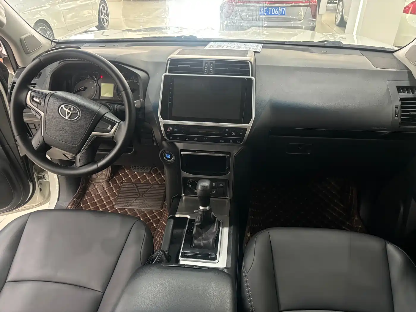 Toyota Prado 2018 3.5L Auto SX фото 18