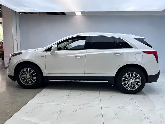 Cadillac XT5 2018 28T 4WD Luxury — фото 4