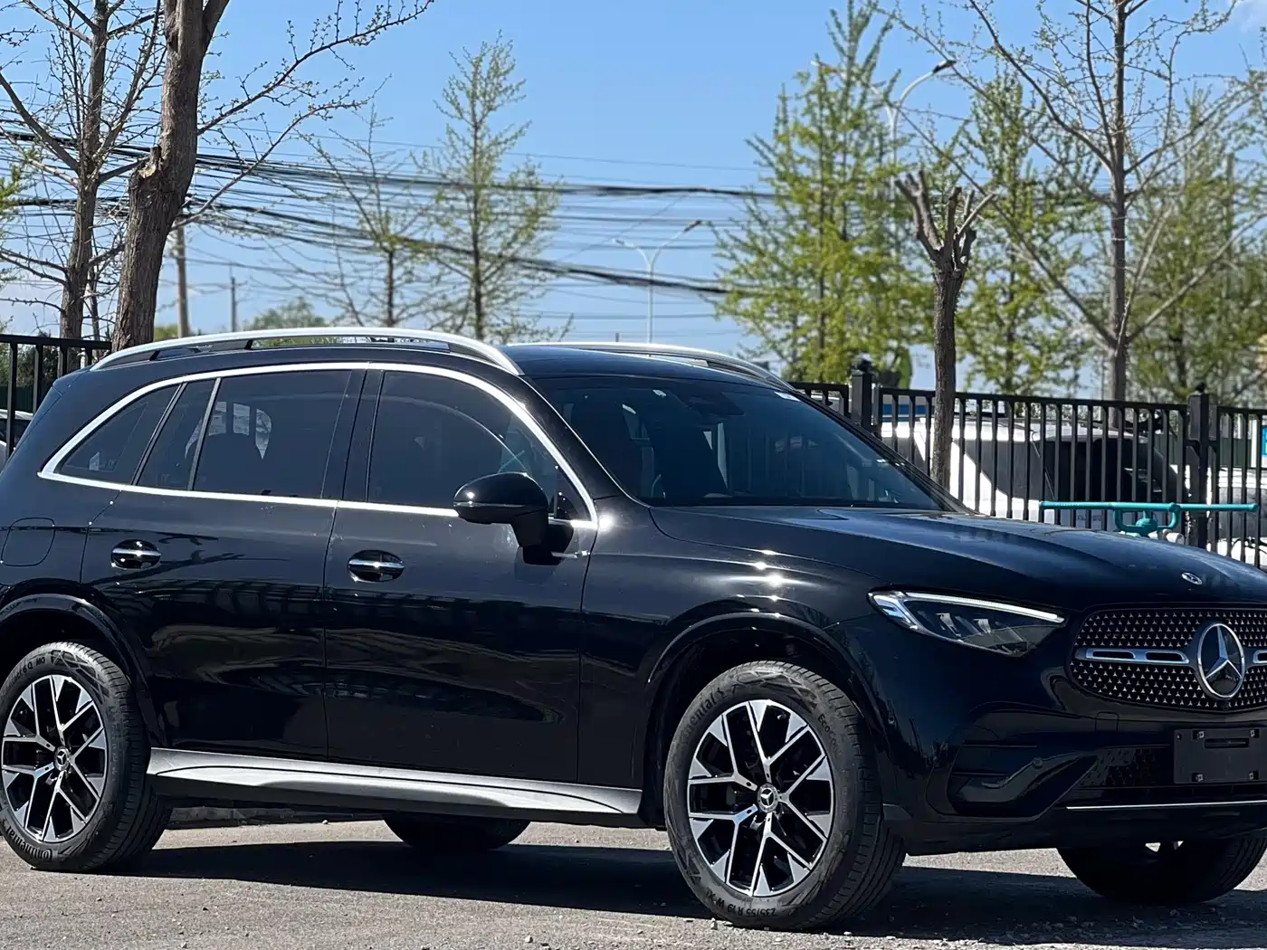 Mercedes-Benz GLC 2024 GLC 260 L 4MATIC Luxury 5-seater фото 3