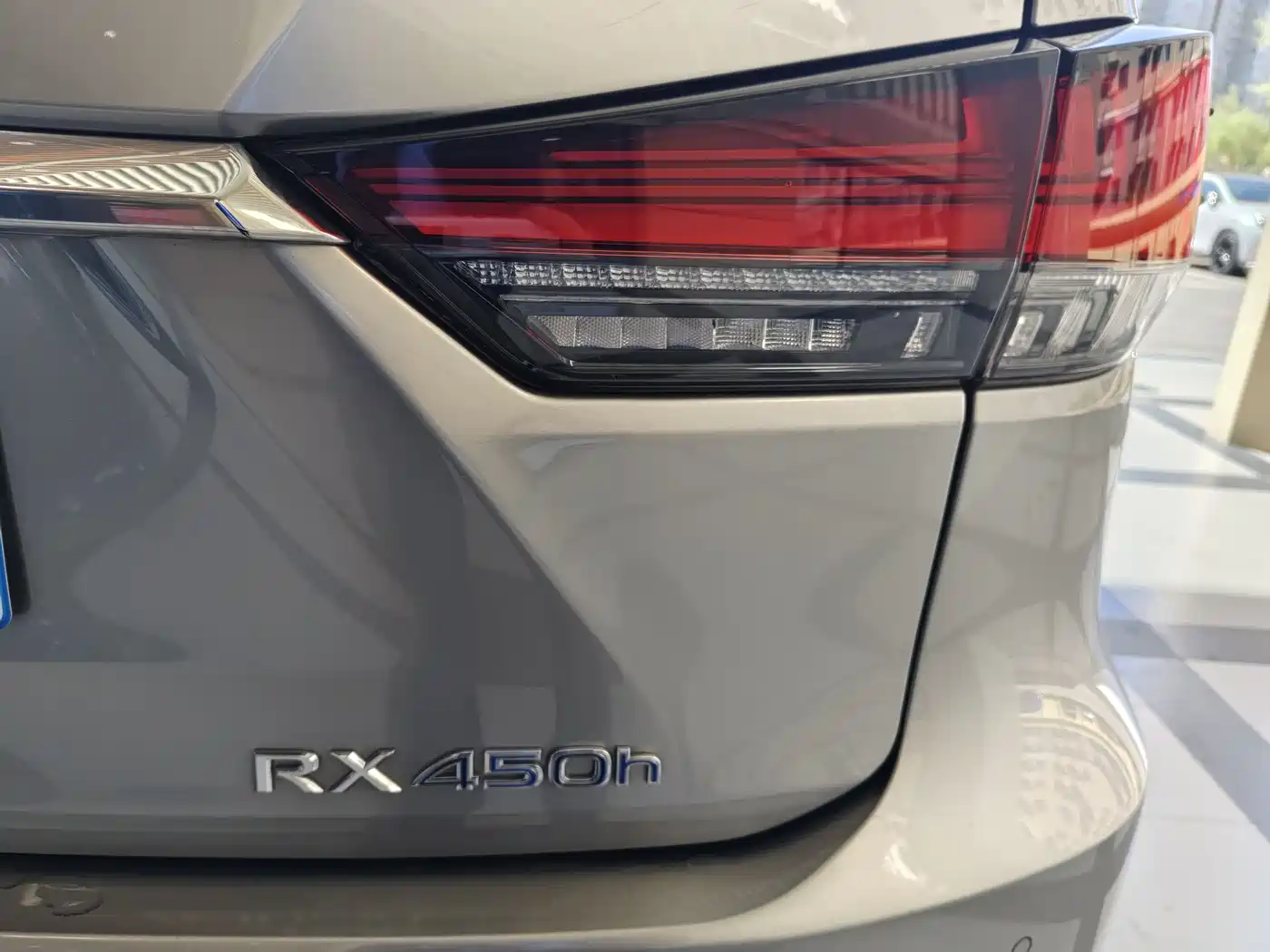 Lexus RX 2020 450h 4WD Elegance Edition China VI фото 25