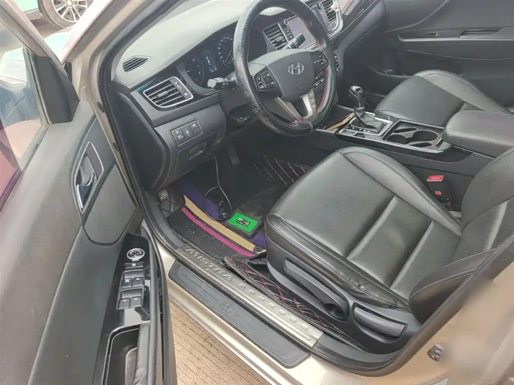 Hyundai Mistra 2014 1.8L Auto Smart GLS фото 16
