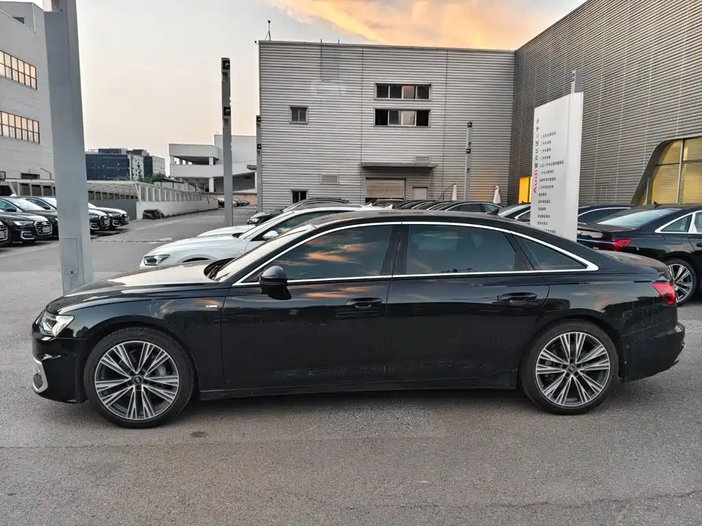 Audi A6L 2026 2025 45 TFSI Premium Sport