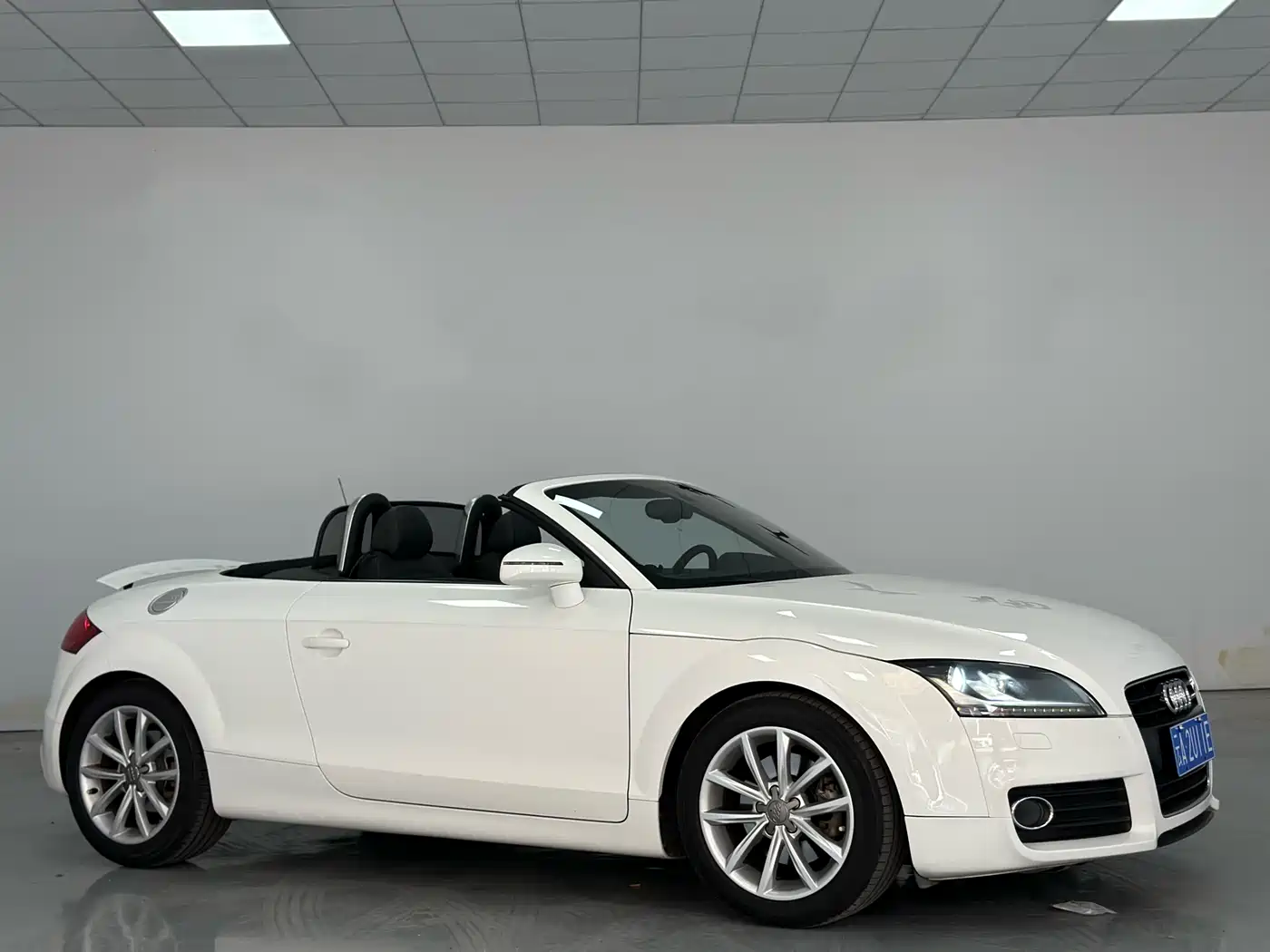 Audi TT 2012 TT Roadster 2.0TFSI Classic Edition фото 3