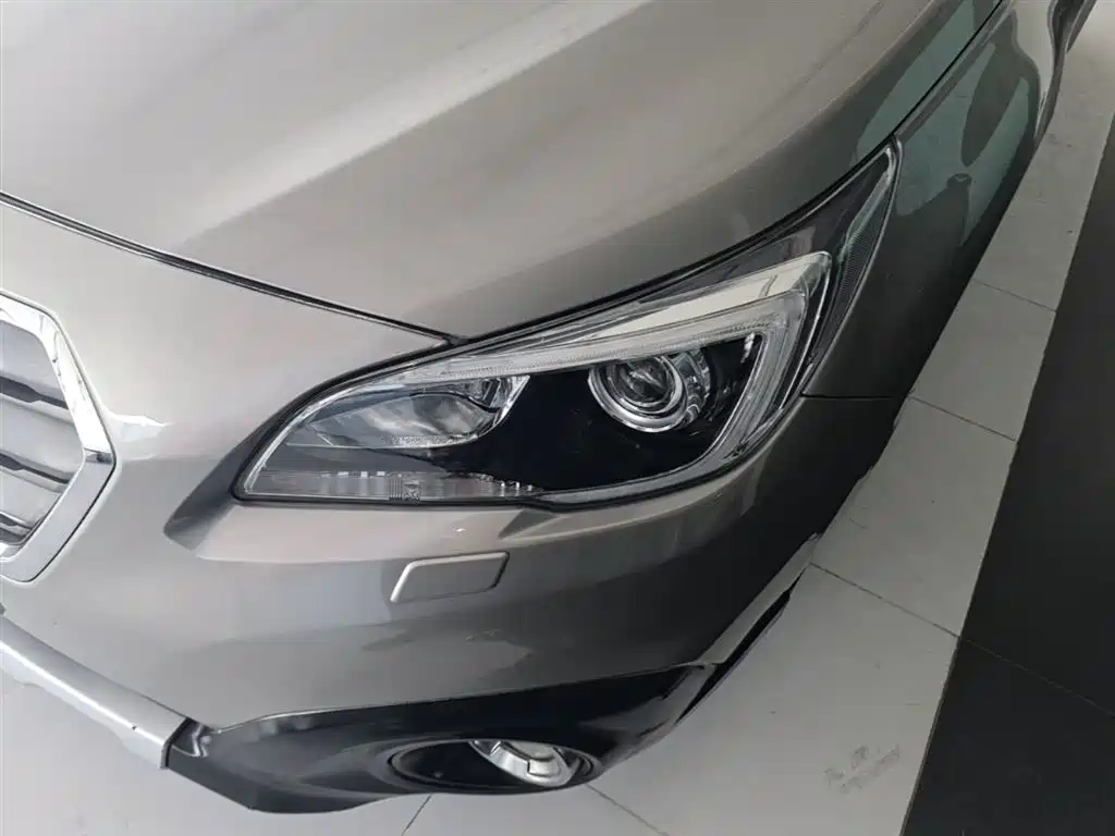 Subaru Outback 2016 2.5i Sport Navigation Edition фото 24