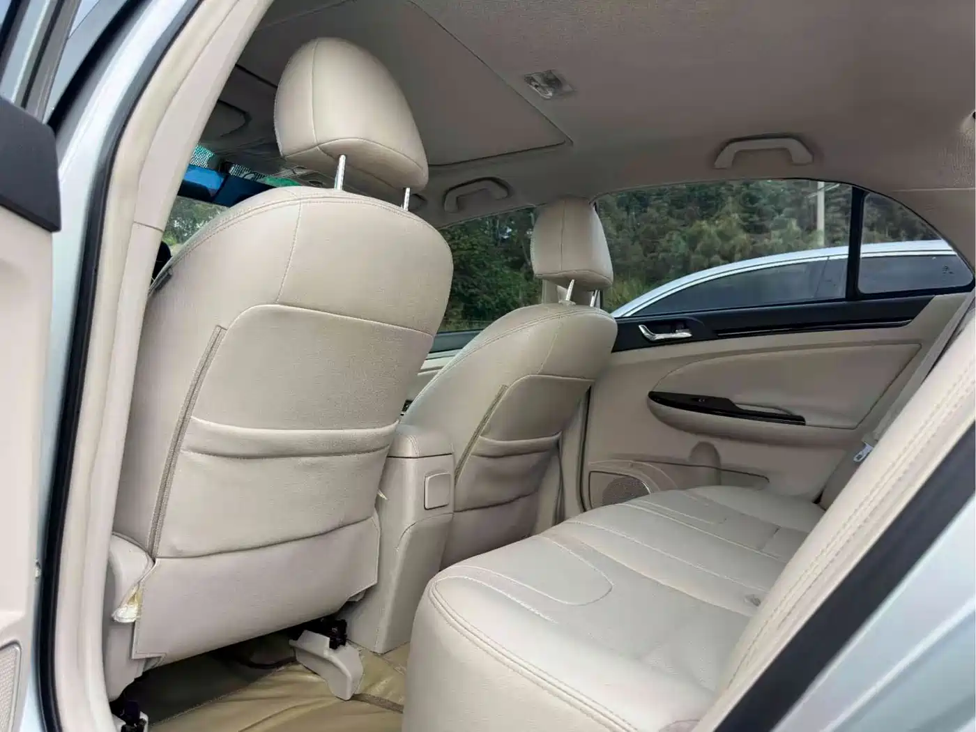 BYD Surui 2013 1.5TI Manual Premium фото 5