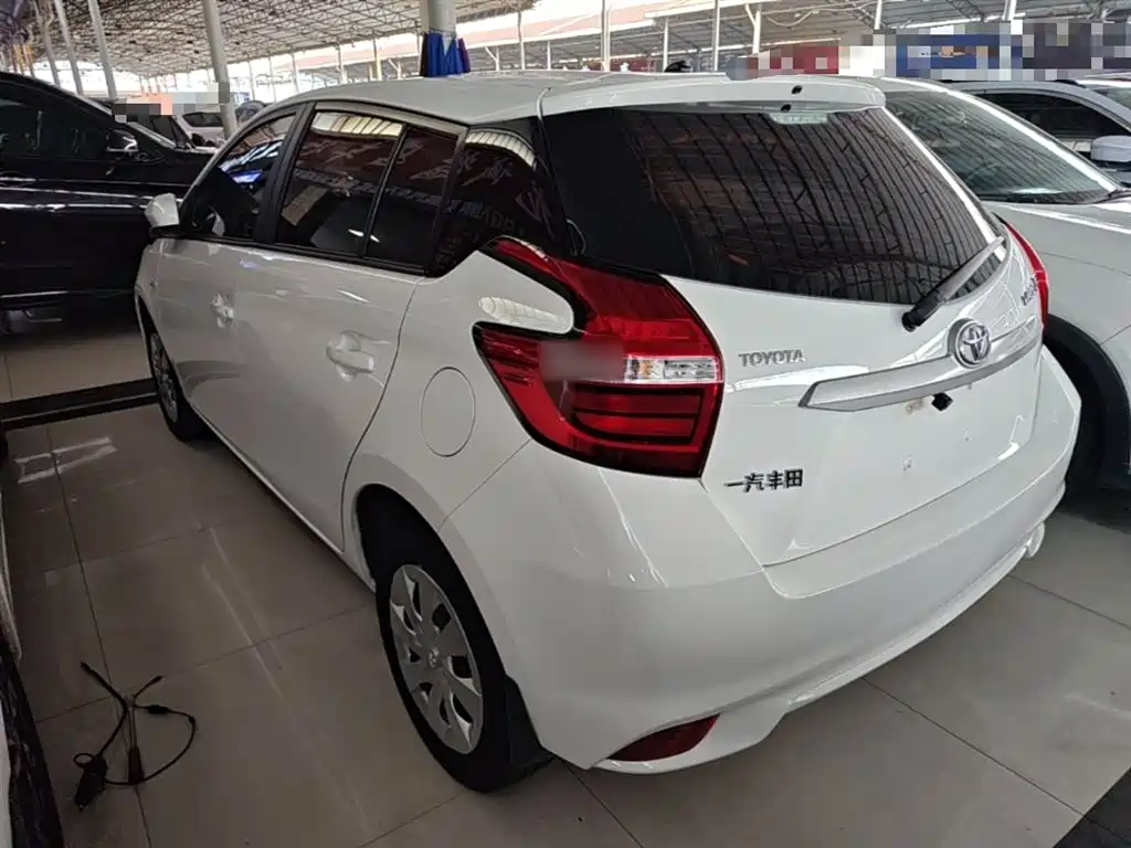 Toyota Vios FS 2017 1.5L CVT Fengchi Edition фото 5