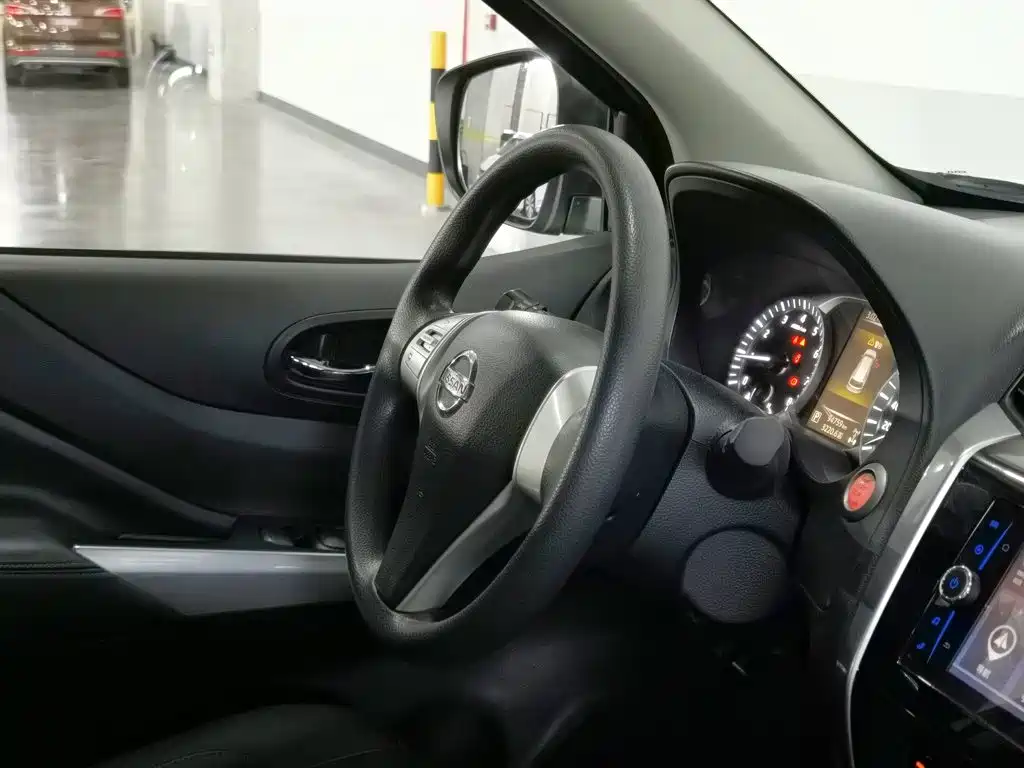 Nissan Terra 2019 2018 2.5L Automatic 4WD Luxury Edition