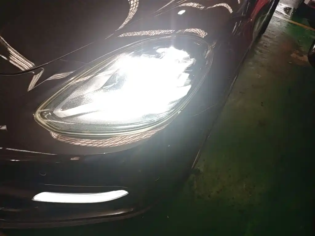 Porsche Panamera 2017 Panamera 3.0T фото 24