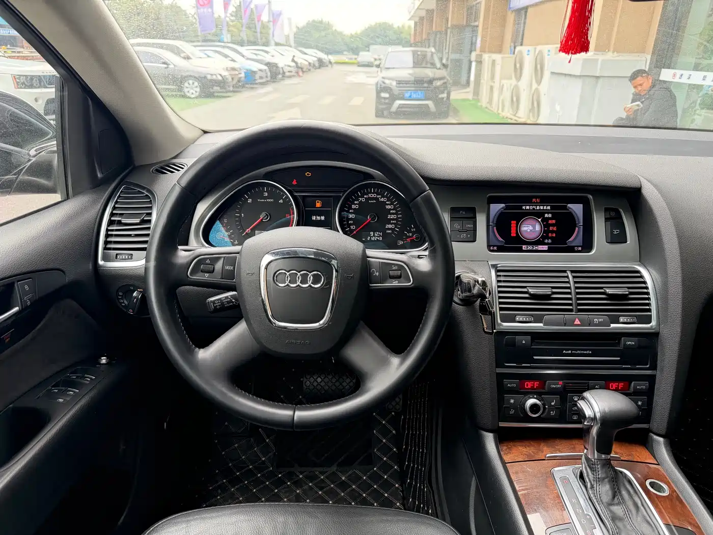 Audi Q7 2012 3.0 TDI Leading Edition фото 5
