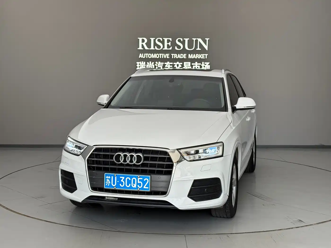 Фото 1 - Audi Q3