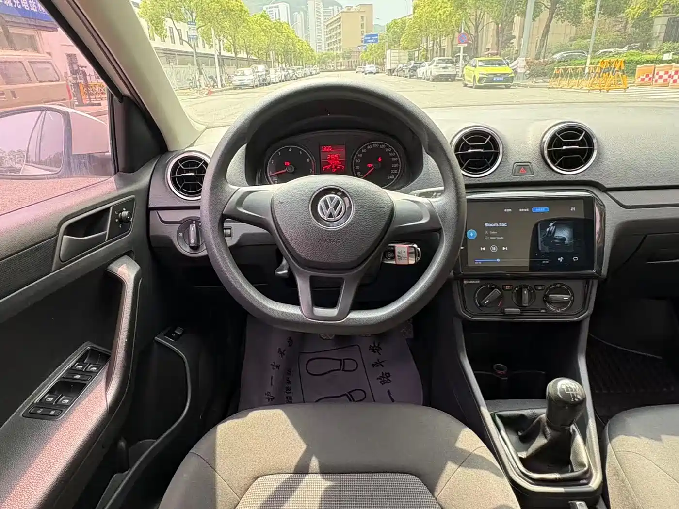 Volkswagen Jetta 2017 1.4L Manual Fashion фото 13