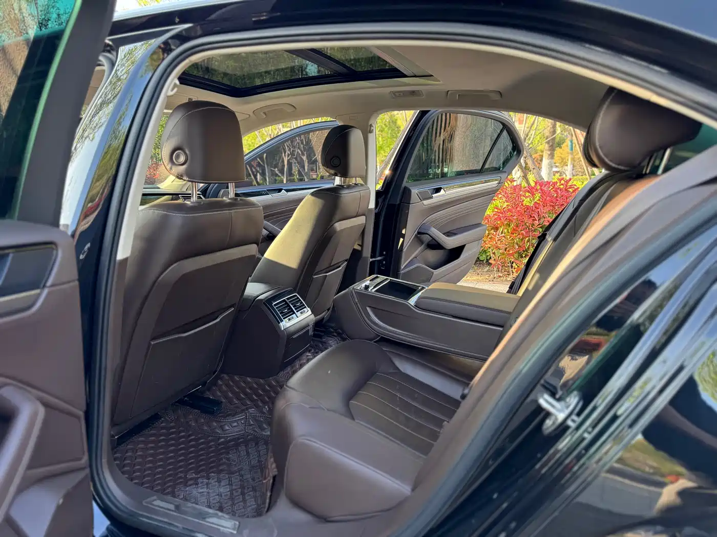 Volkswagen Phideon 2021 380TSI Luxury Edition фото 5