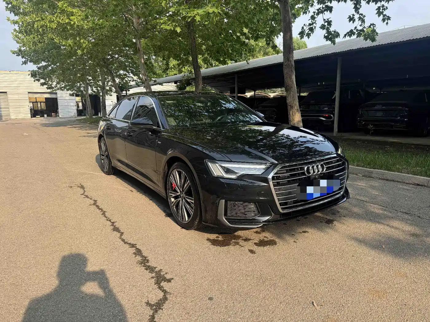 Фото 3 - Audi A6L