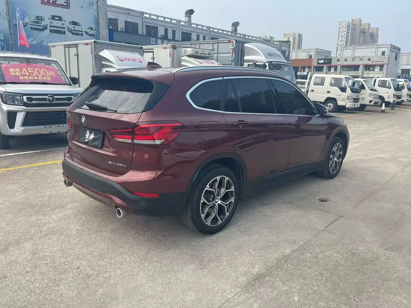 BMW X1 2022 sDrive25Li Leading фото 7